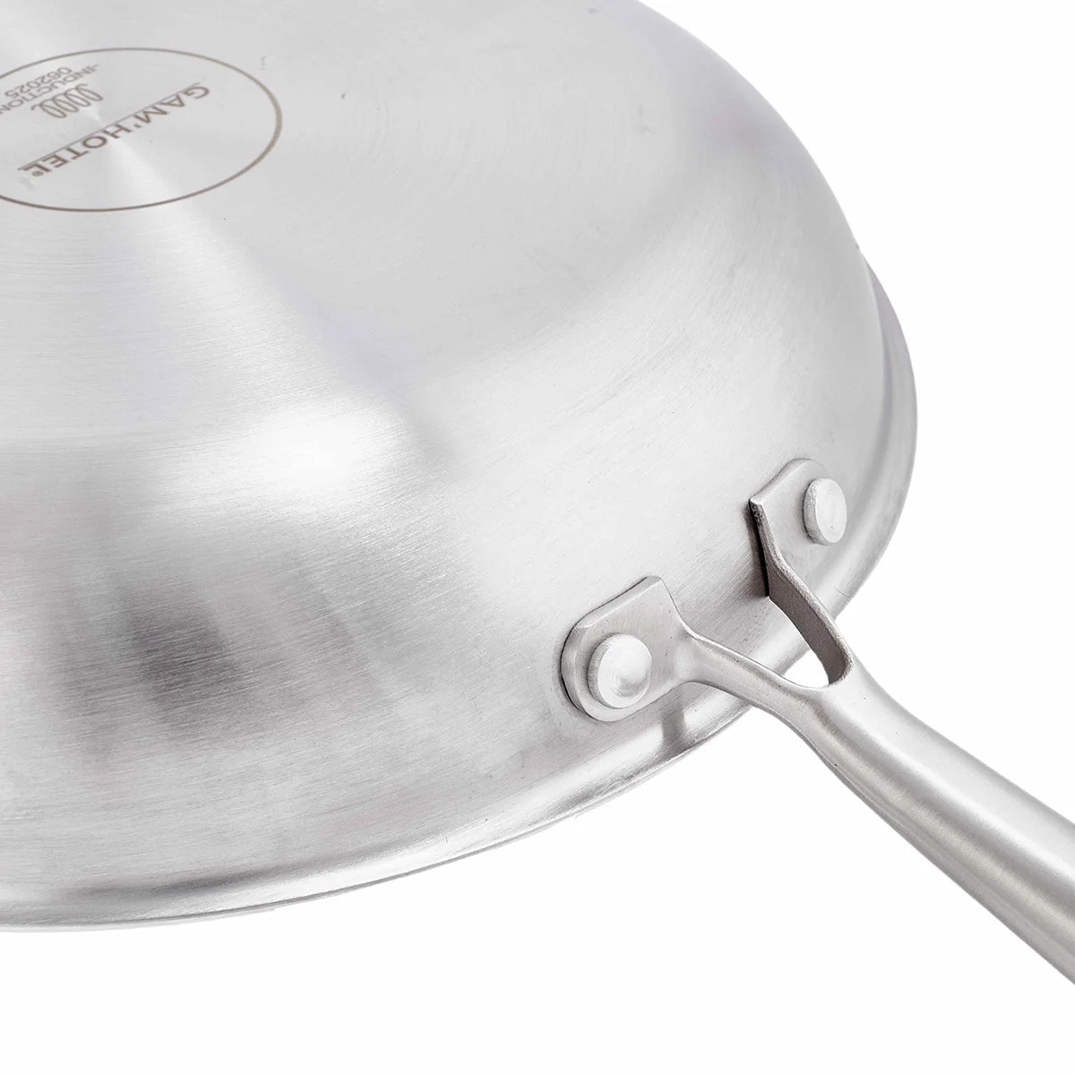 Poêle en inox avec fond triplex