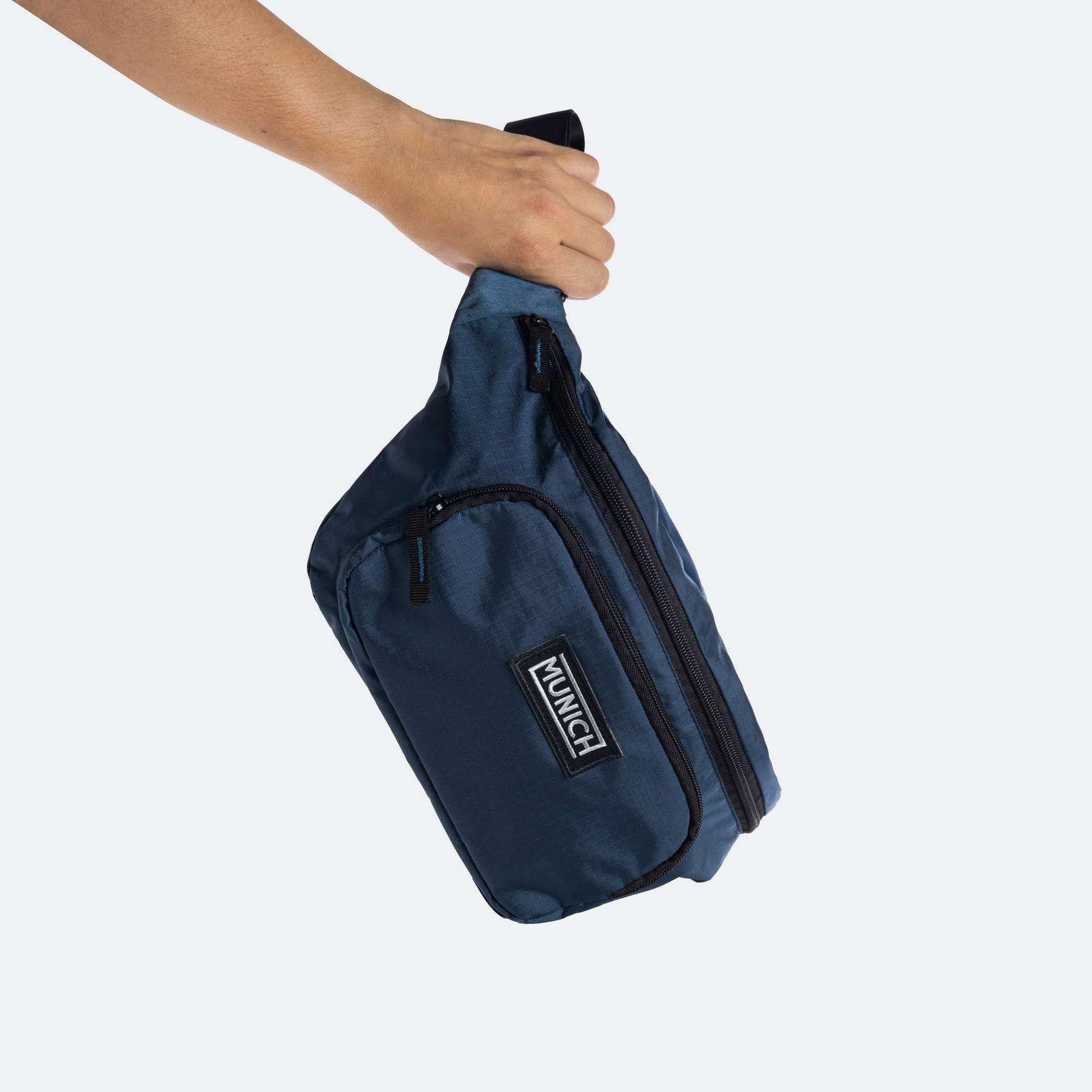 EMPOWER FANNYPACK NAVY BLUE