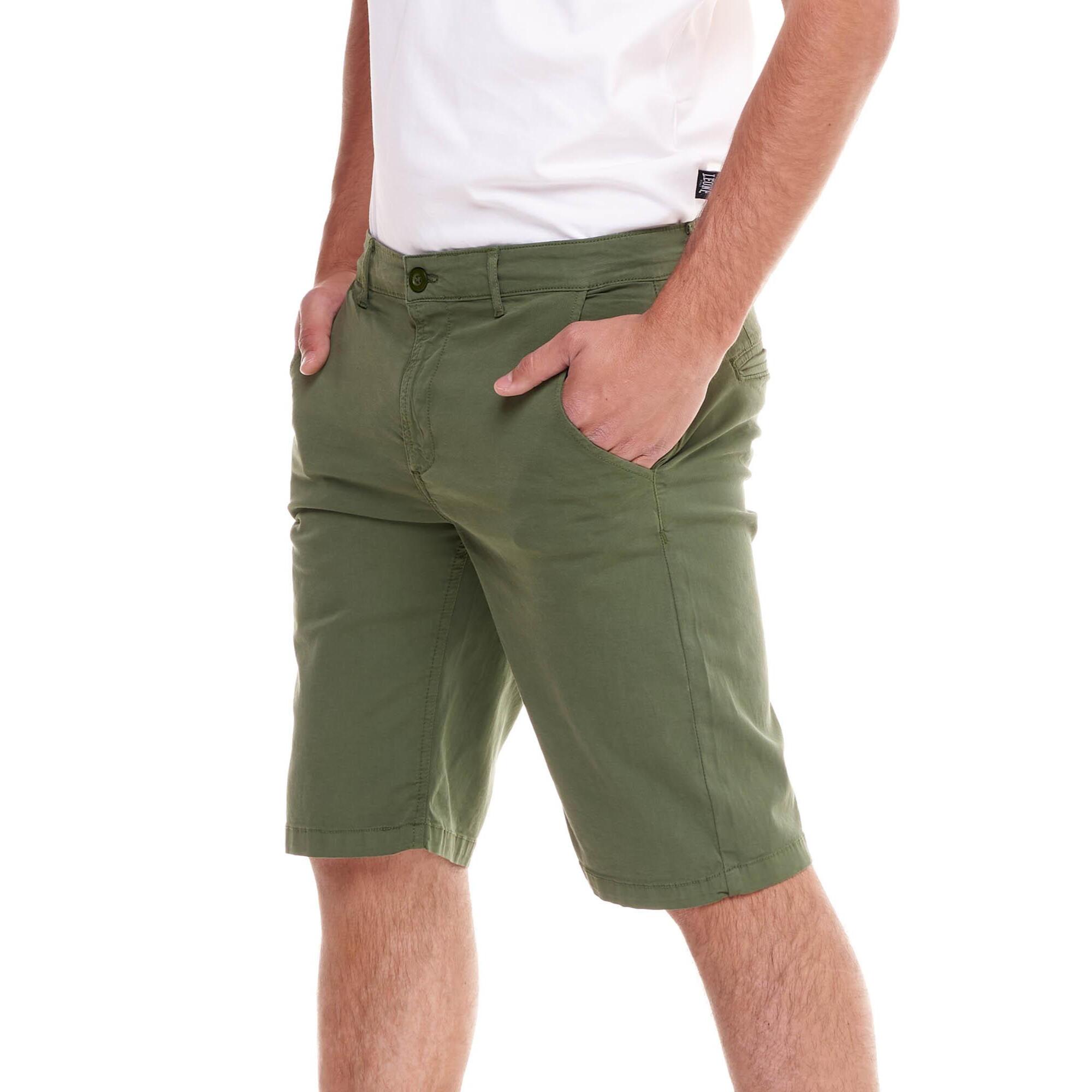 Shorts chinos minimalistas para hombre