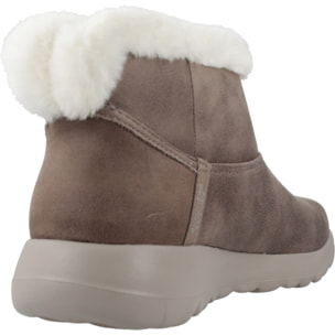 Botines Mujer de la marca SKECHERS  modelo ON-THE-GO JOY - COZY Beige