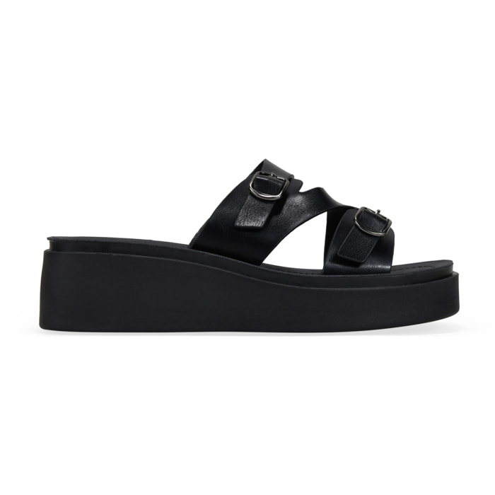 Sandalias de cuña negras con hebillas