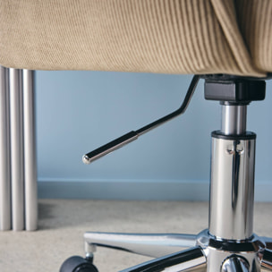 Chaise de bureau à roulettes velours côtelé taupe piétement chromé. L 60 x P 62 x H 89 / 99cm