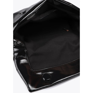 Pochette trapuntata effetto metallico con logo LC ovale