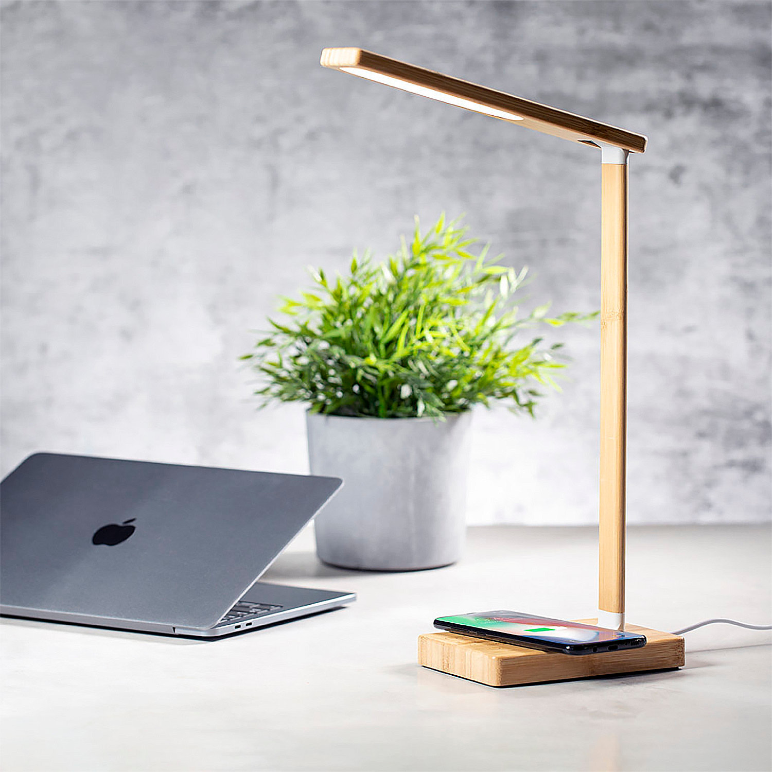 Lampada caricatore Nature Bamboo 25 LED. Pieghevole. 3 posizioni luminose. Intensità della luce regolabile. Connessione USB. Senza fili 10 W. Uscita USB