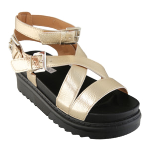 Sandali platform con fasce e fibbie