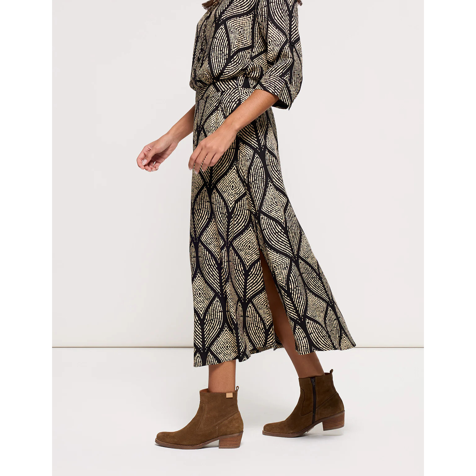 Falda Midi Negra - Sincual