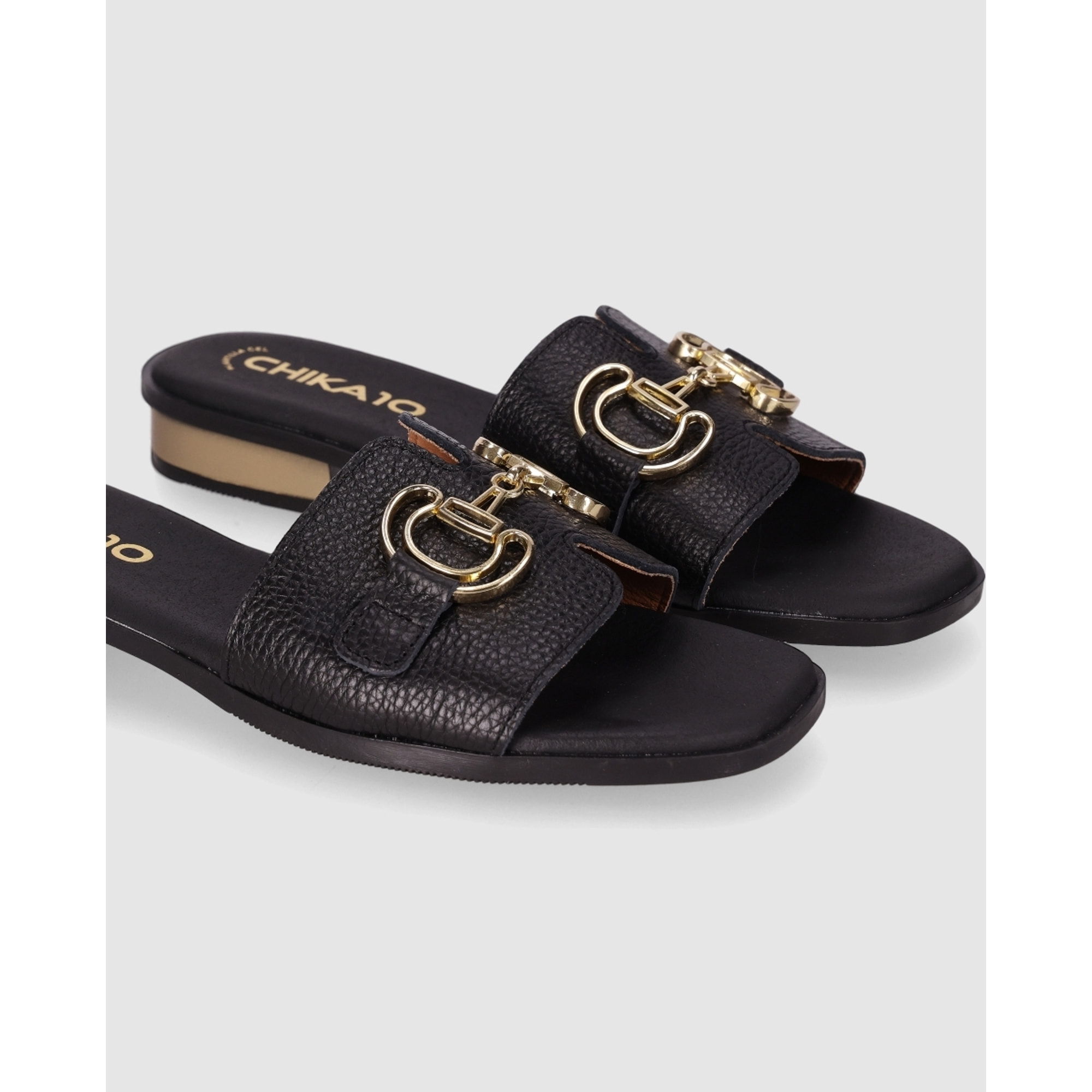 Sandalias de Piel - Negro - Tacón: 2 cm
