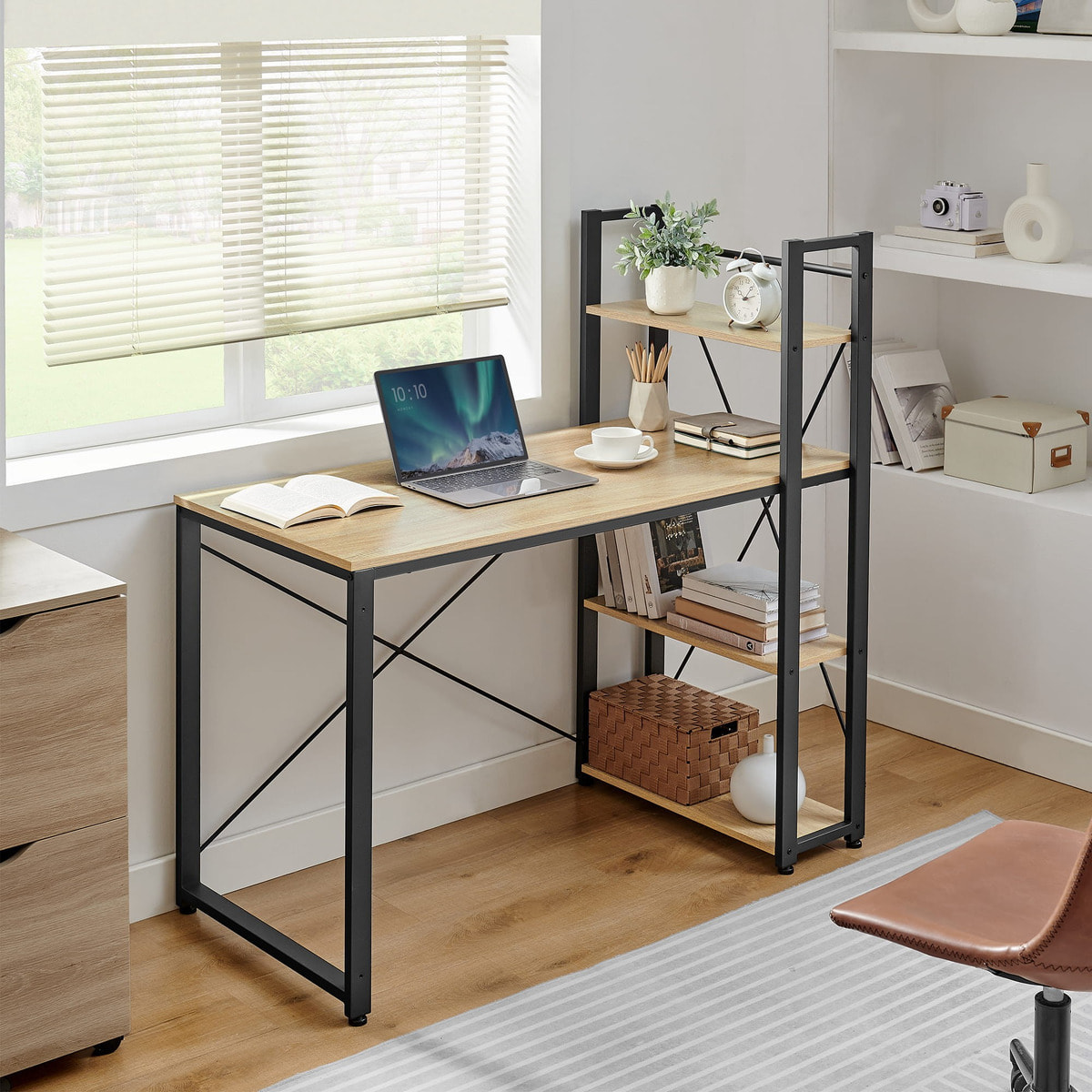 Scrivania per Computer con 3 Ripiani Rovere Sonoma e Nero