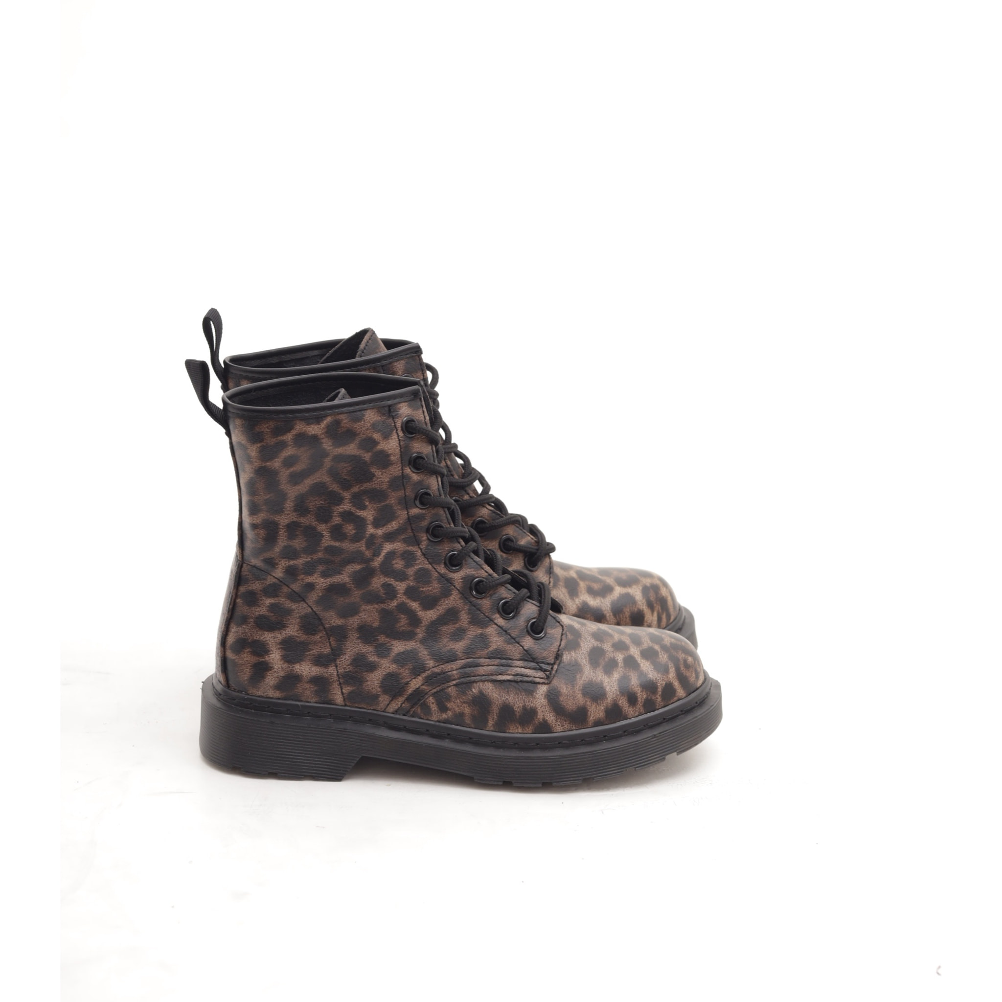 ANFIBIO 8 BUCHI LEOPARDO