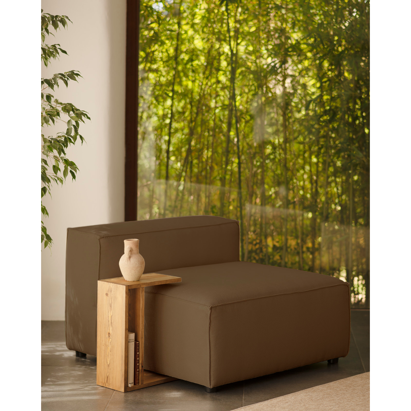 Fauteuil en velours côtelé couleur marron taupe de 110x90cm Hauteur: 70 Longueur: 110 Largeur: 90