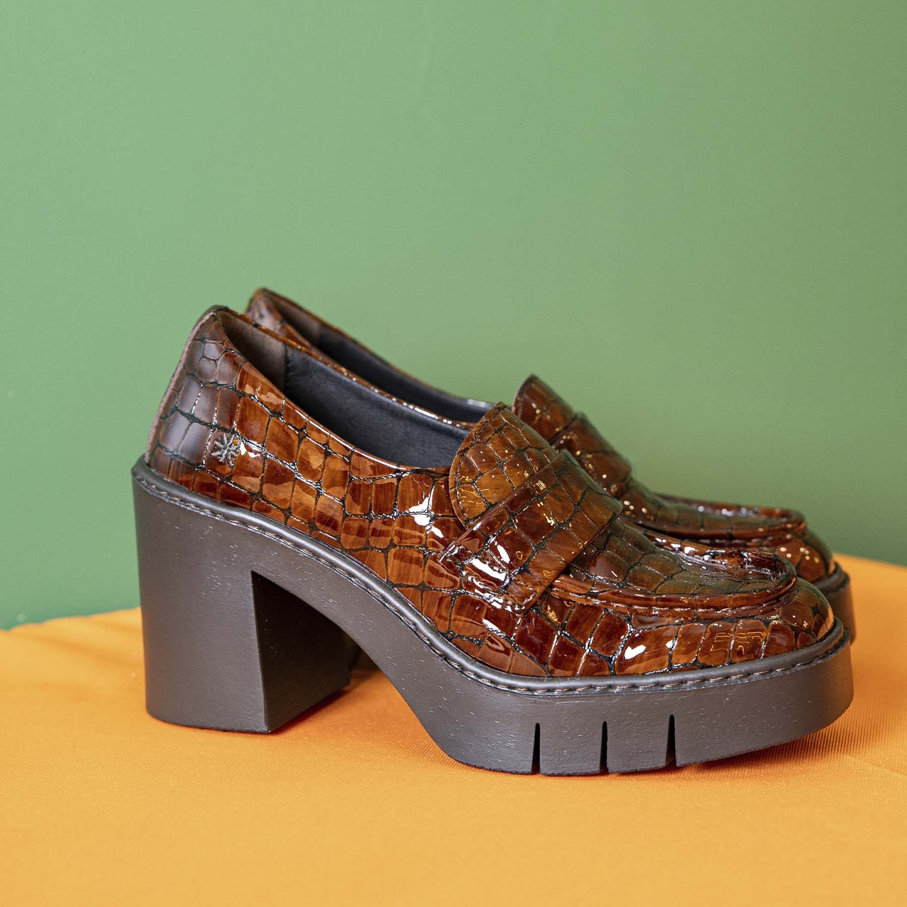 Zapatos con tacón 1373 NAPPA BURDEOS/YORK color Burdeos