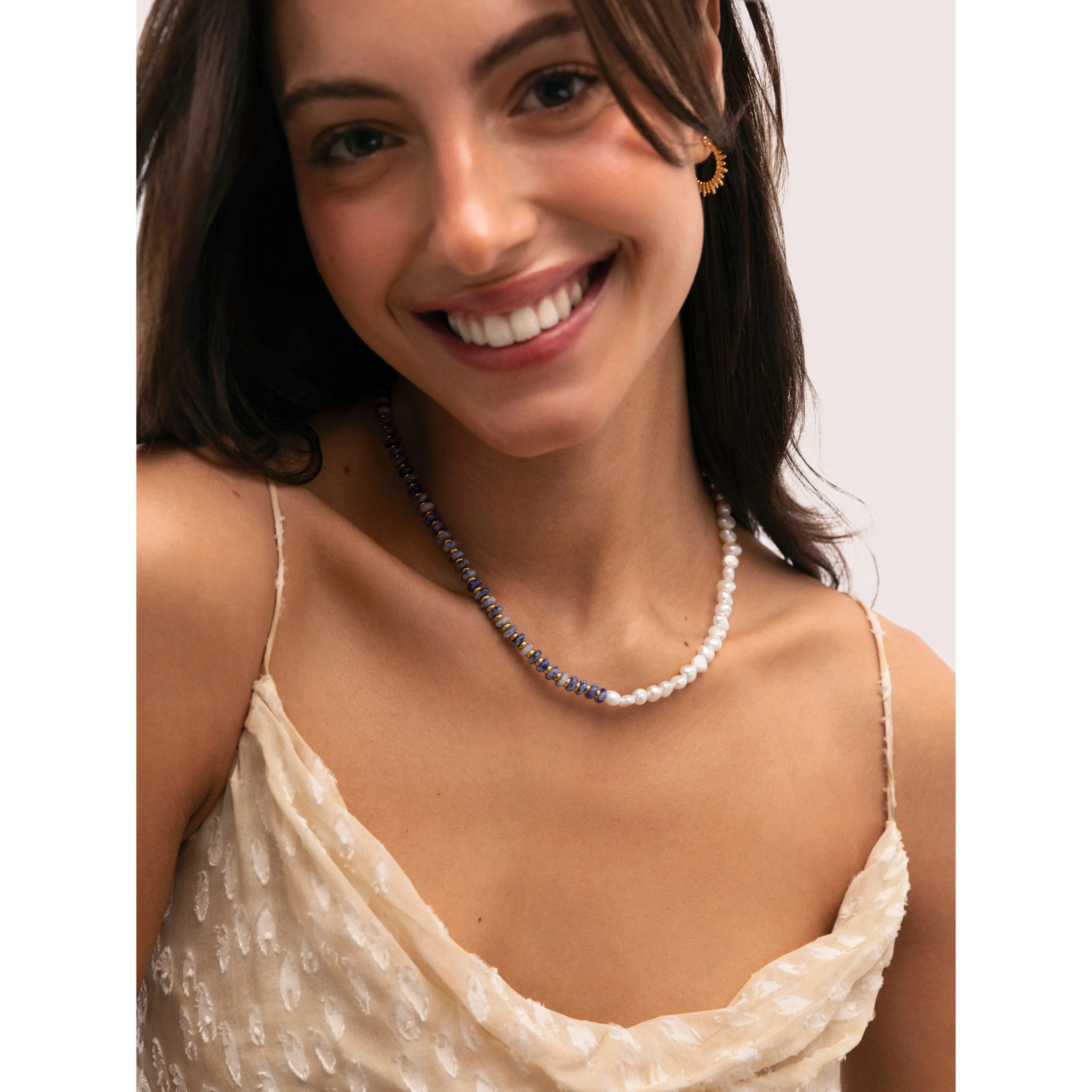 Collar Índigo Pearl Acero Baño Oro