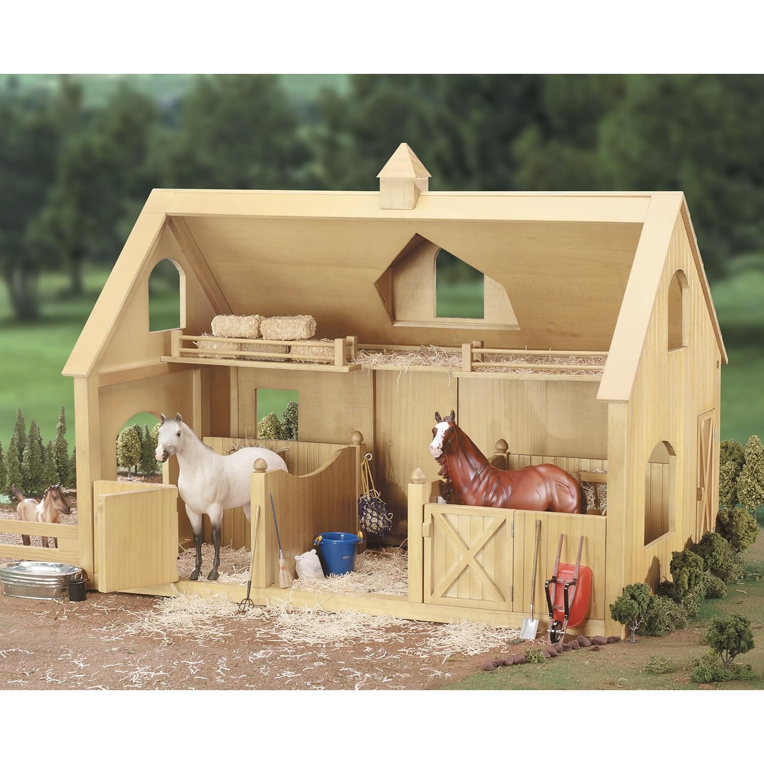 BREYER DELUXE WOOD BARN, GRAN ESTABLO REALISTA DE MADERA