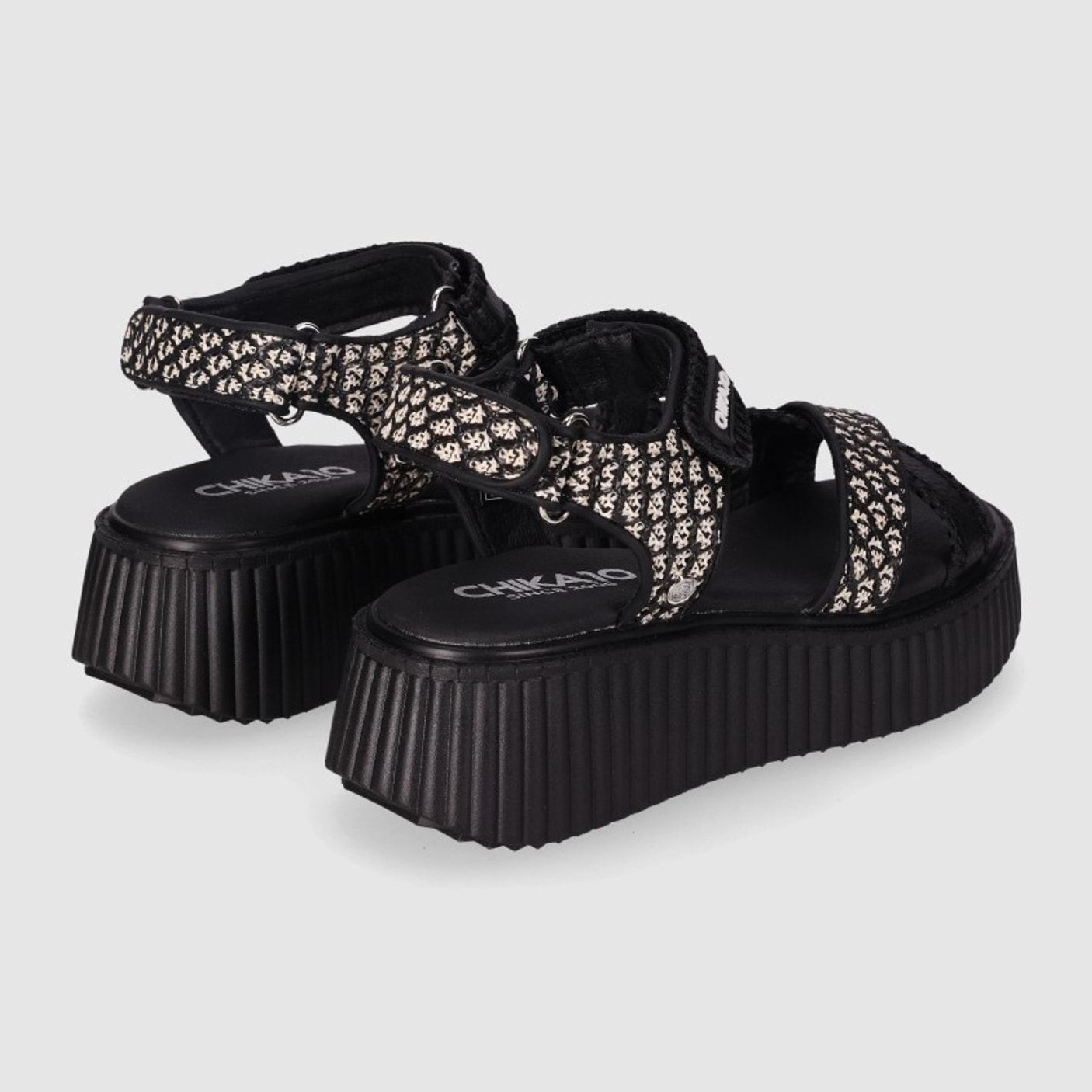 Sandalias - Negro - Tacón: 5 cm