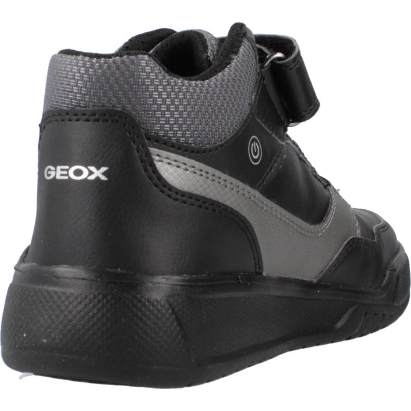 Zapatillas Niño de la marca GEOX  modelo J ILLUMINUS B NEGRO