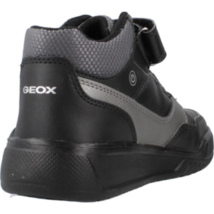 Zapatillas Niño de la marca GEOX  modelo J ILLUMINUS B NEGRO