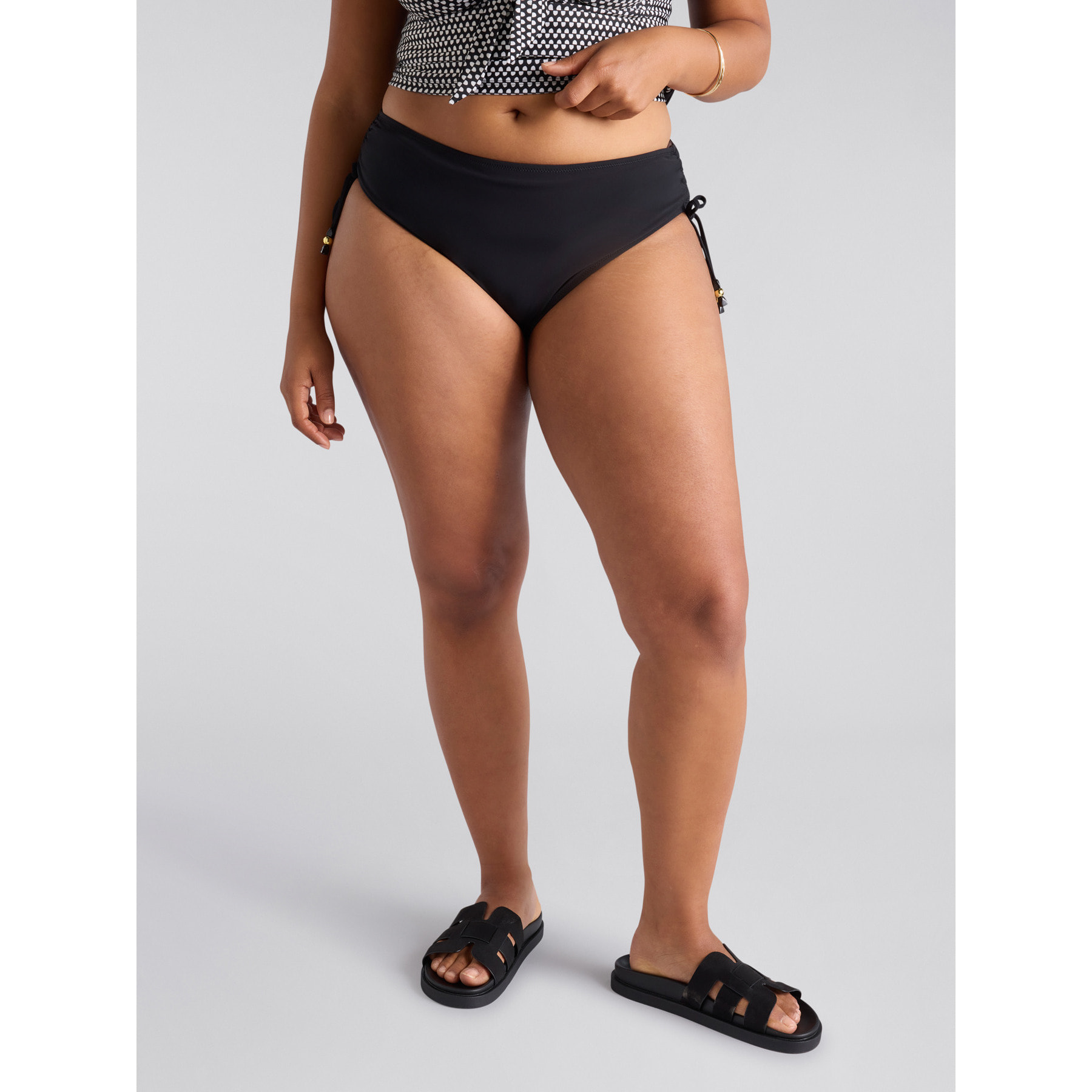 Fiorella Rubino - Braguita con cordón lateral - Negro