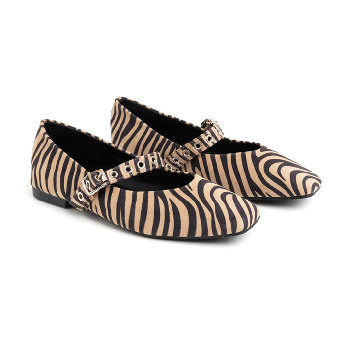 Ballerina con cinturino borchiato - ZEBRATO