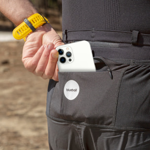 Combinación ligera de pantalones cortos y overshorts para trail running con bolsillos integrados para entrenar y competir