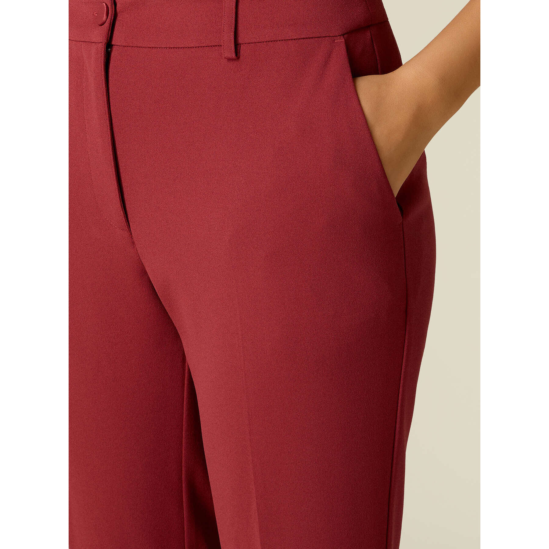 Oltre - Pantaloni cropped in tessuto crêpe - Bordeaux