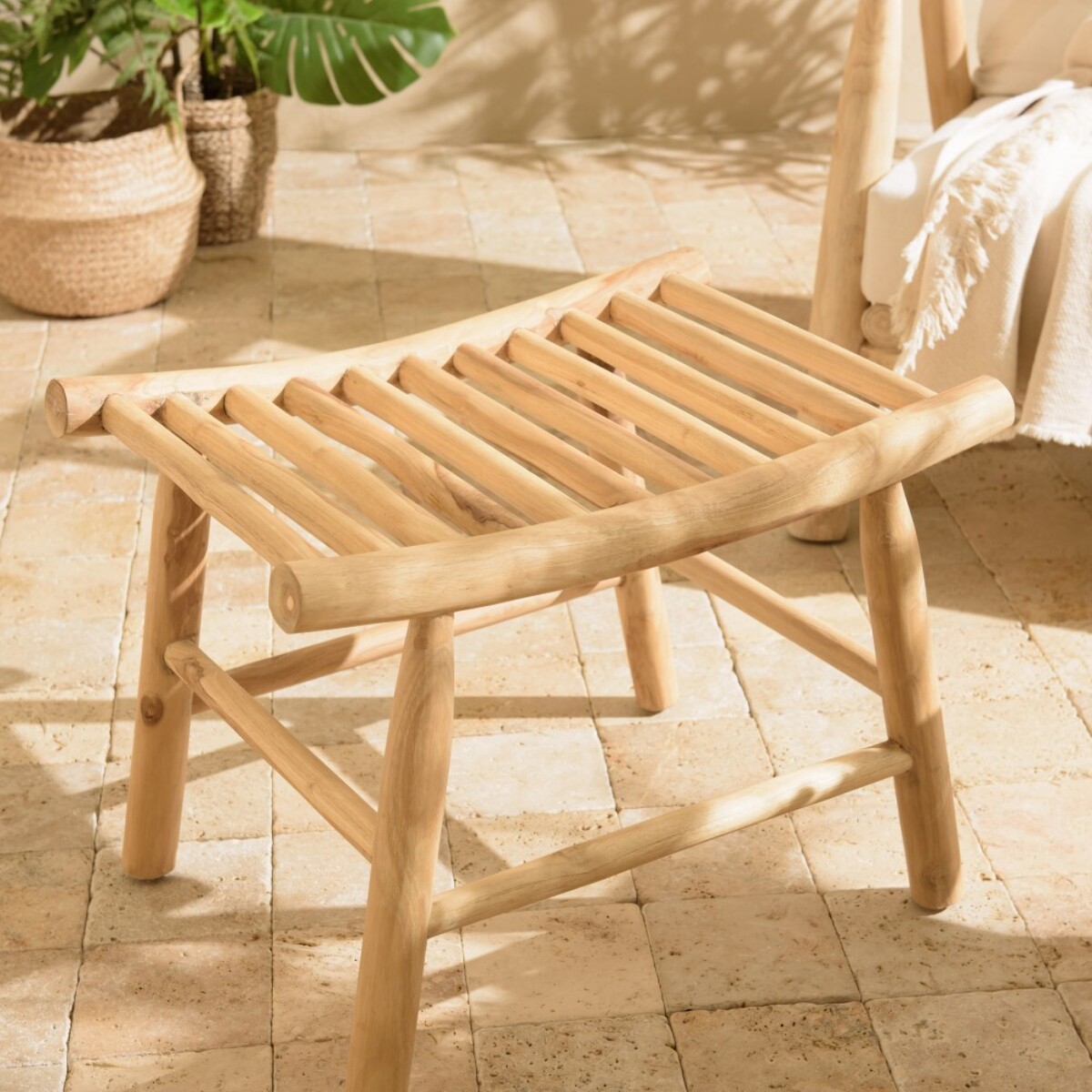 WILL - Tabouret en branches de teck naturel assise ajourée
