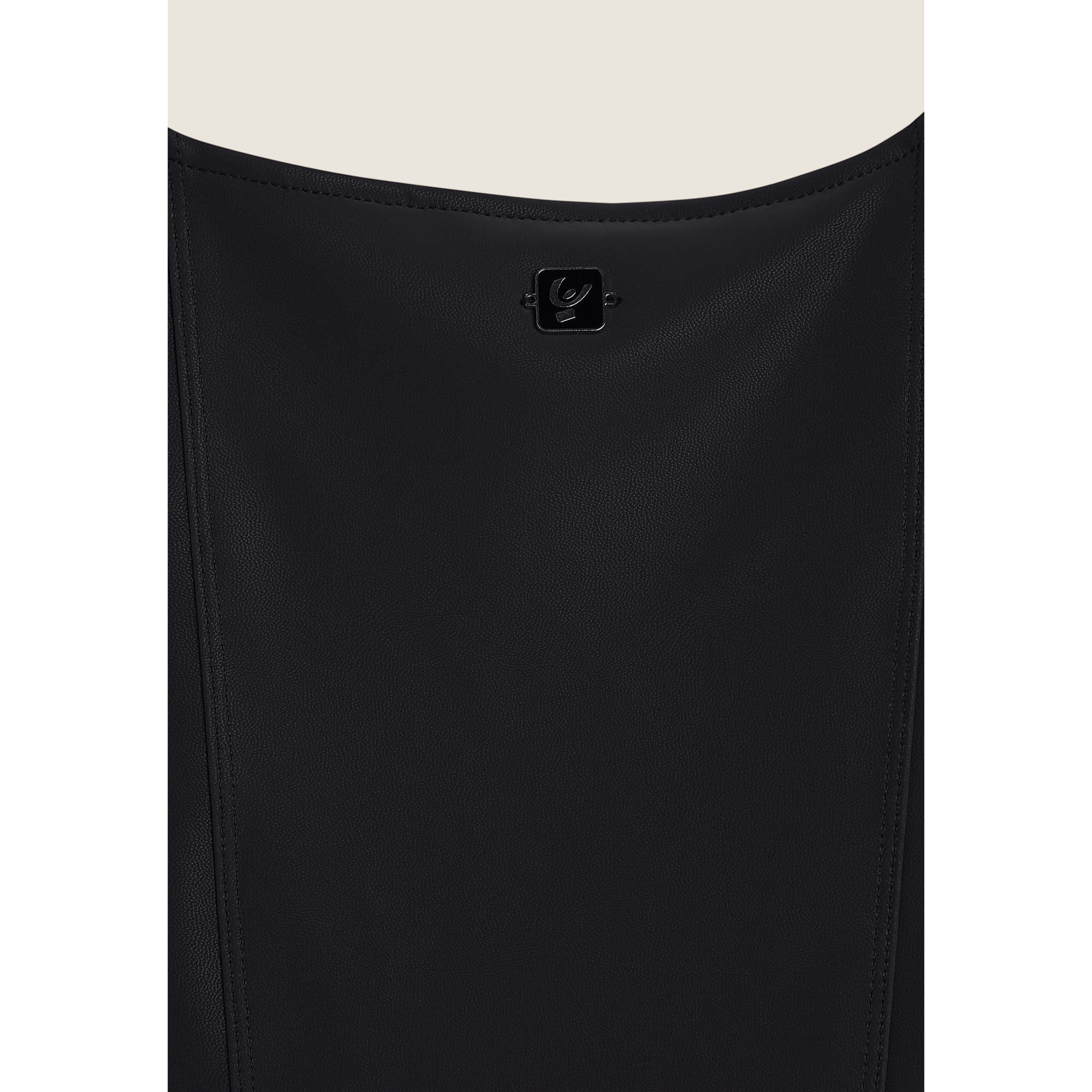 Body scollo quadrato in similpelle lucida