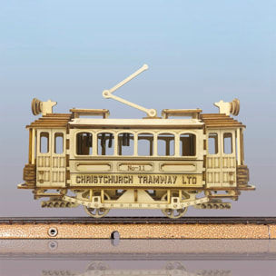 Maqueta de Madera 3D, con movimiento mecánico diseño de Tranvía Antiguo. 179 piezas.