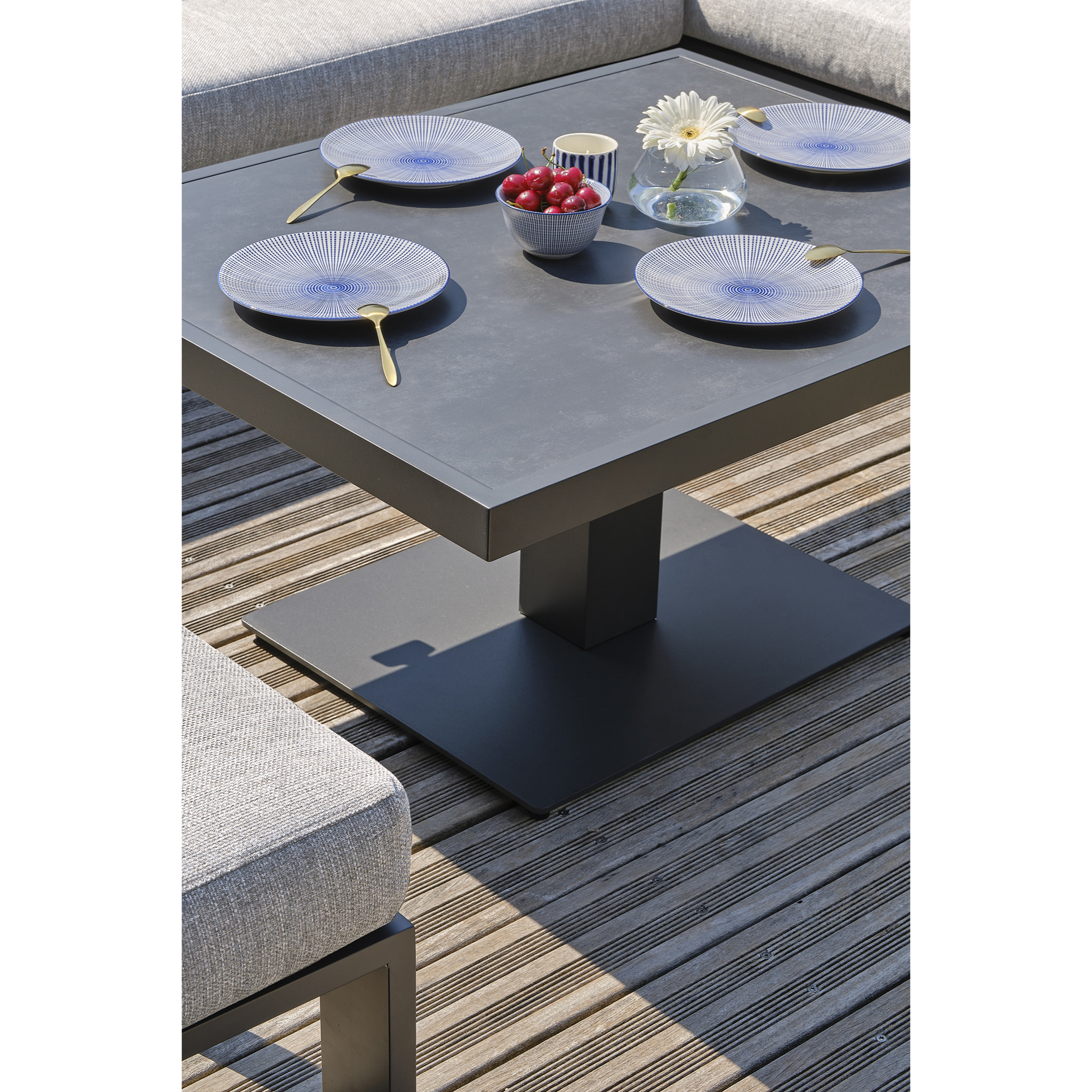 IBIZA - Ensemble repas de jardin 7 pl en alu anthracite et plateau céramique