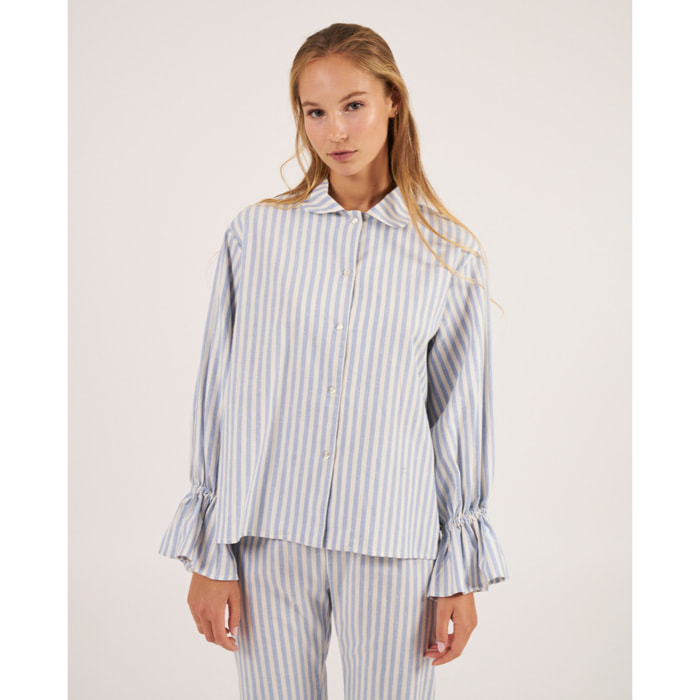 Camiseta de pijama de mujer abotonada con estampado de rayas