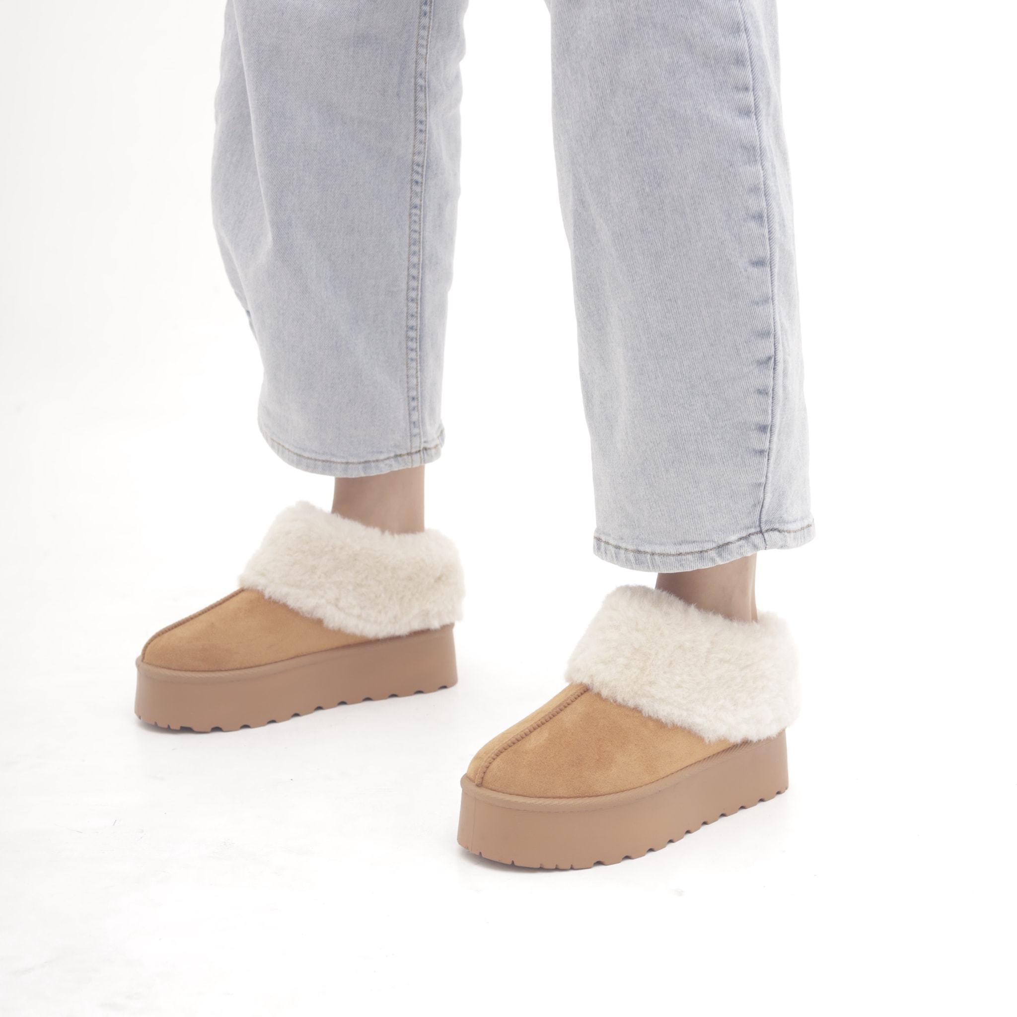 SLIPPER MAMMUT RISVOLTATO CUOIO