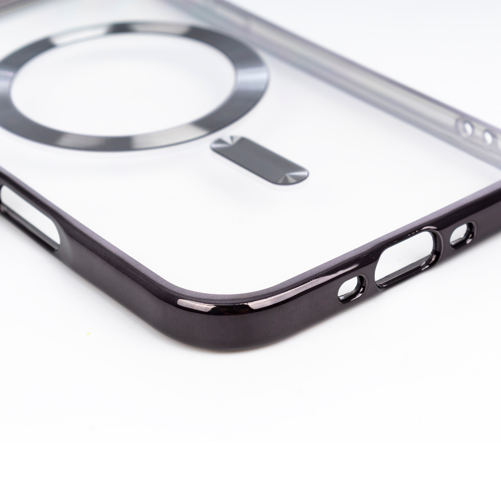 Carcasa magnética transparente con cámara cubierta, antichoque y antihuellas. Magsafe para iPhone 17 Air.