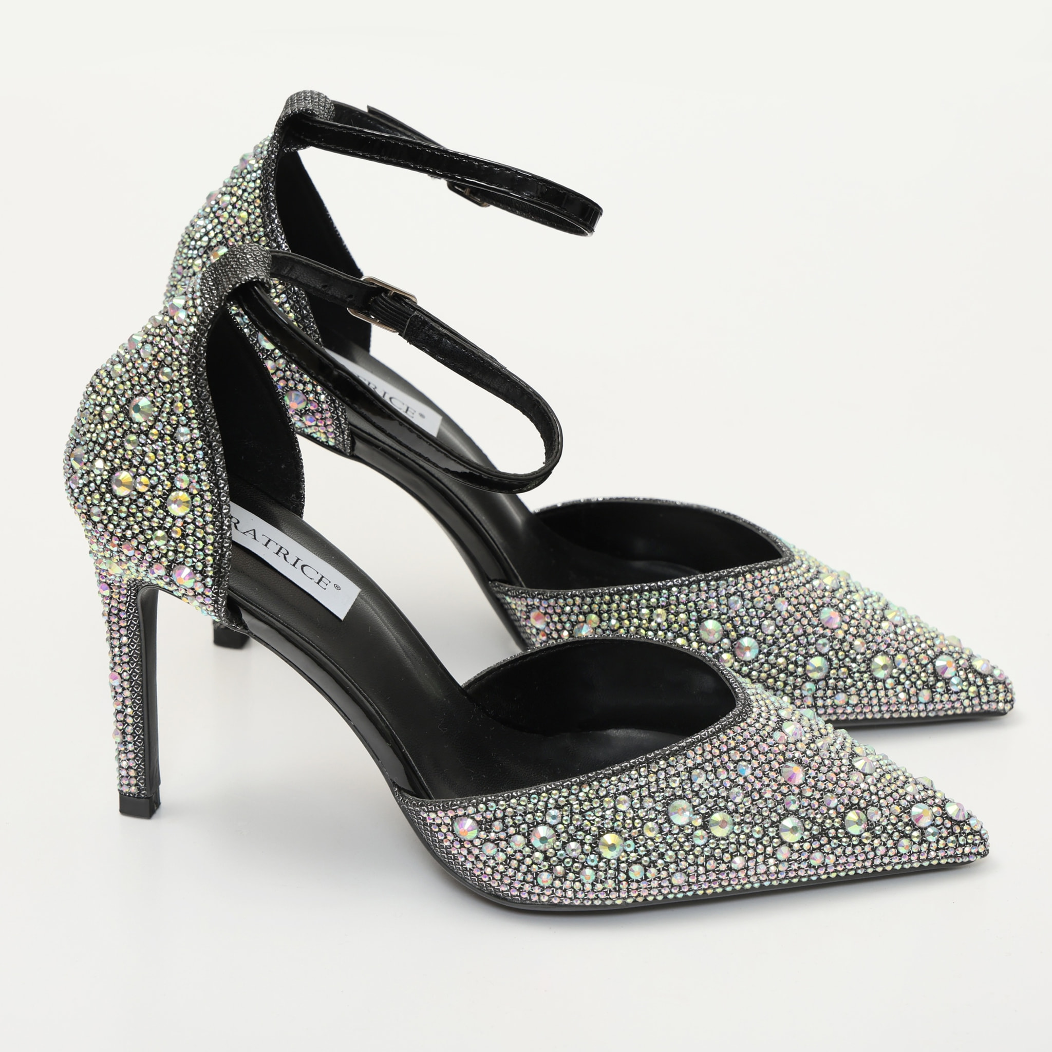 Sandali in simil pelle ricoperti di strass con tacco a spillo