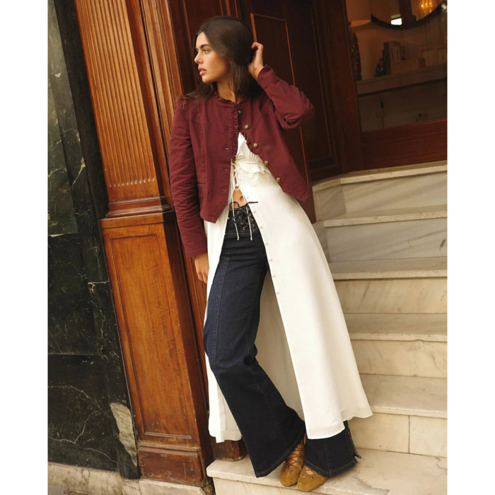 Pantalón vaquero acampanado de mujer