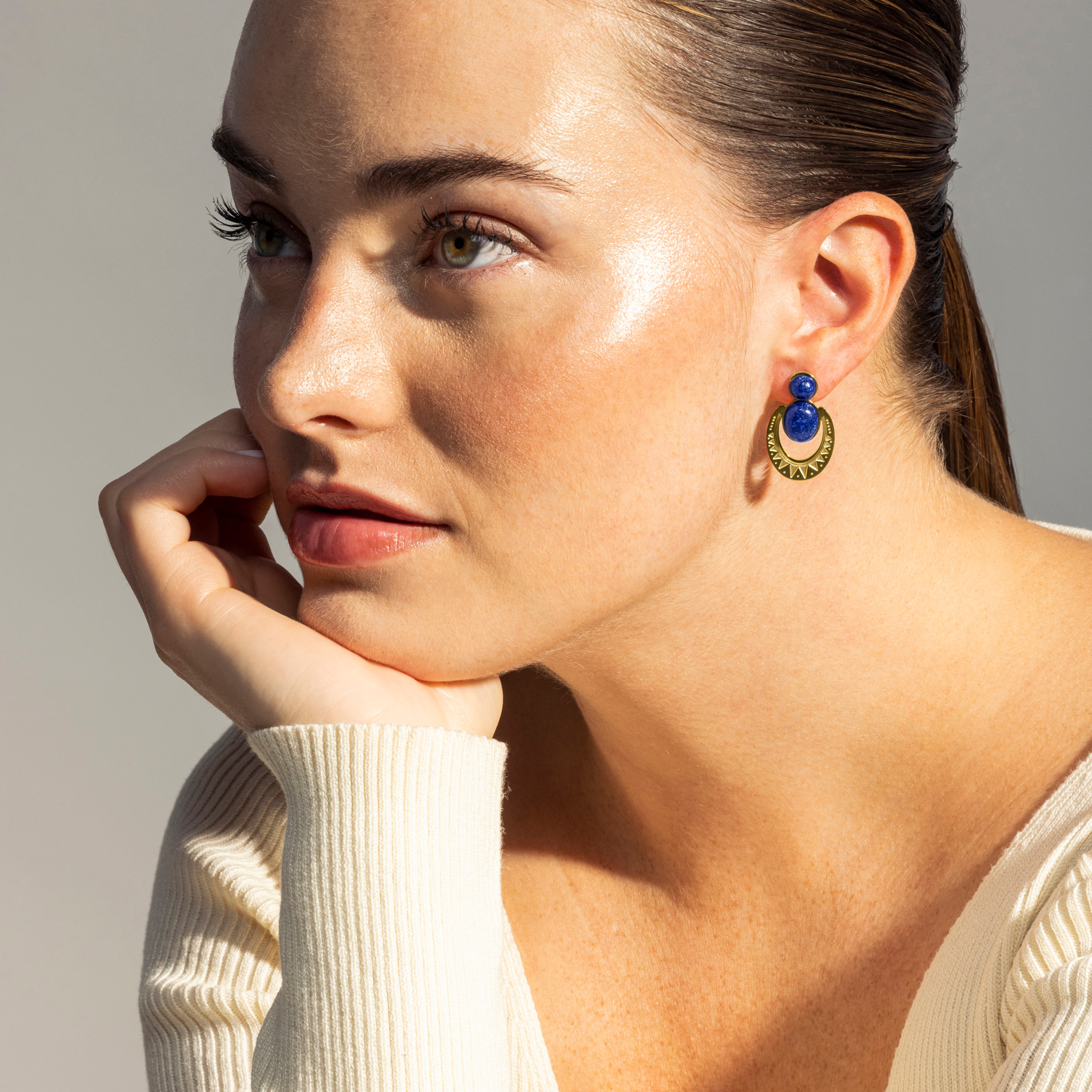 Pendientes de Lapislazuli Natural acabados en oro amarillo de 18K- Euwil
