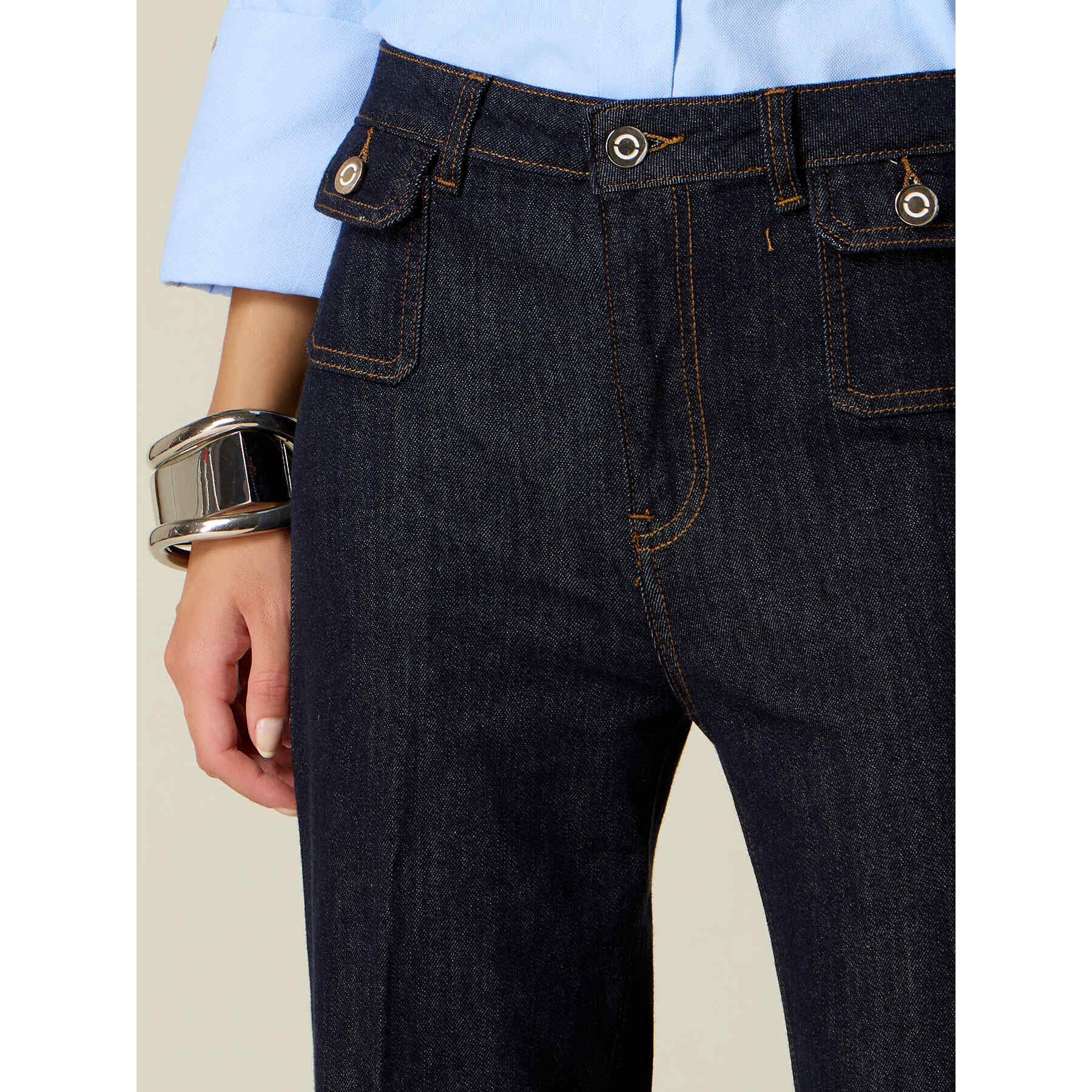 Oltre - Jeans acampanados con bolsillos de solapa - Azul