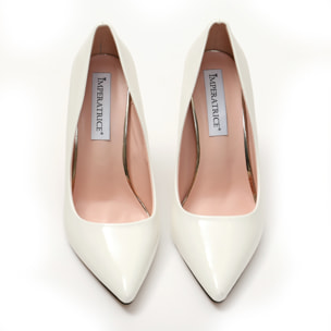 Dècolletè pumps in simil pelle verniciata con tacco a spillo