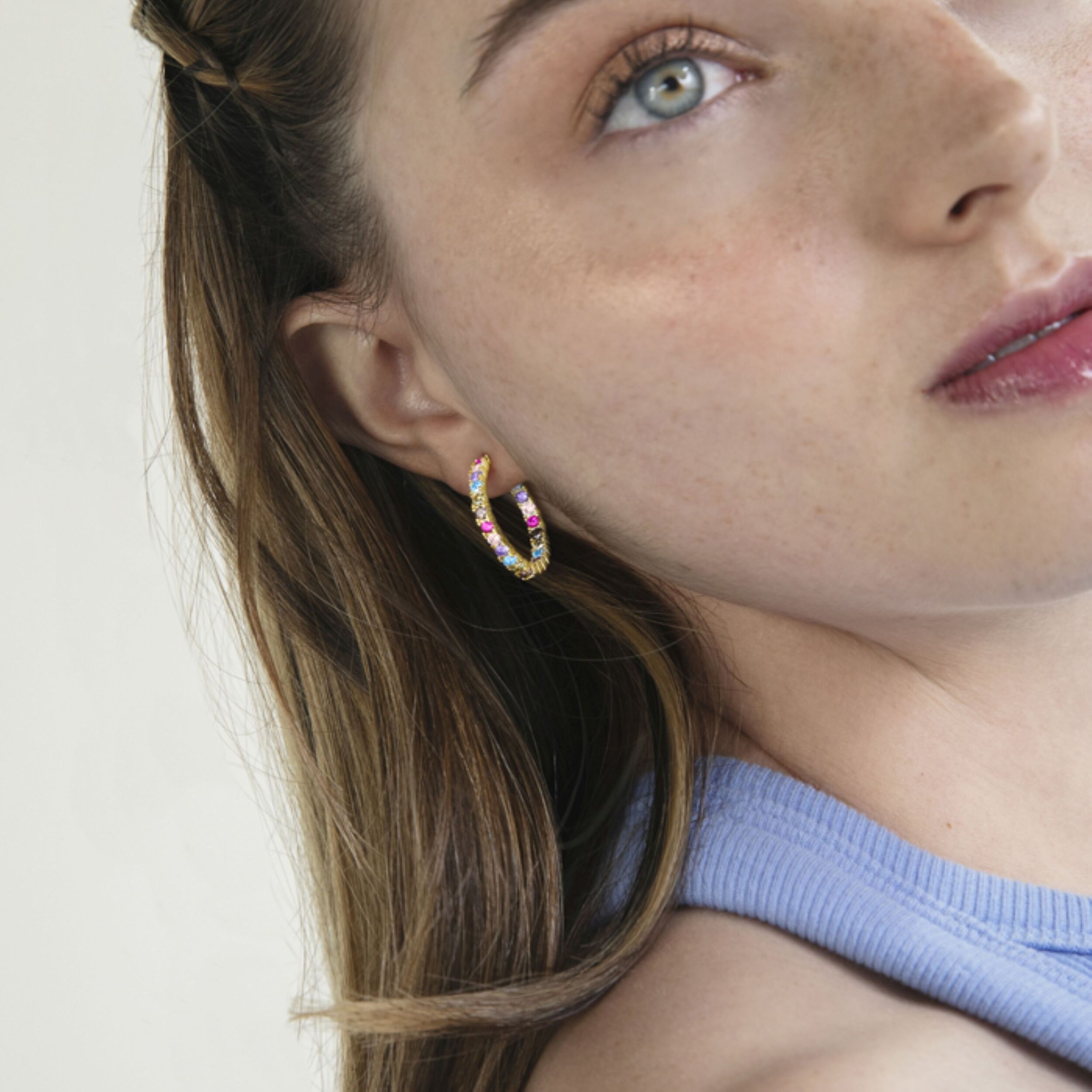 Pendientes Azarlo acabado oro amarillo 18k