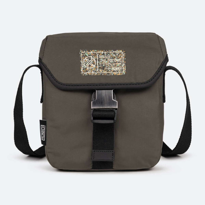 RECYCLED X 4.0 FW24 CROSSBODY BUCKLE KHAKI