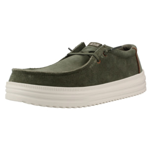Informales Hombre de la marca HEY DUDE  modelo HD45845 REV SUEDE VERDE