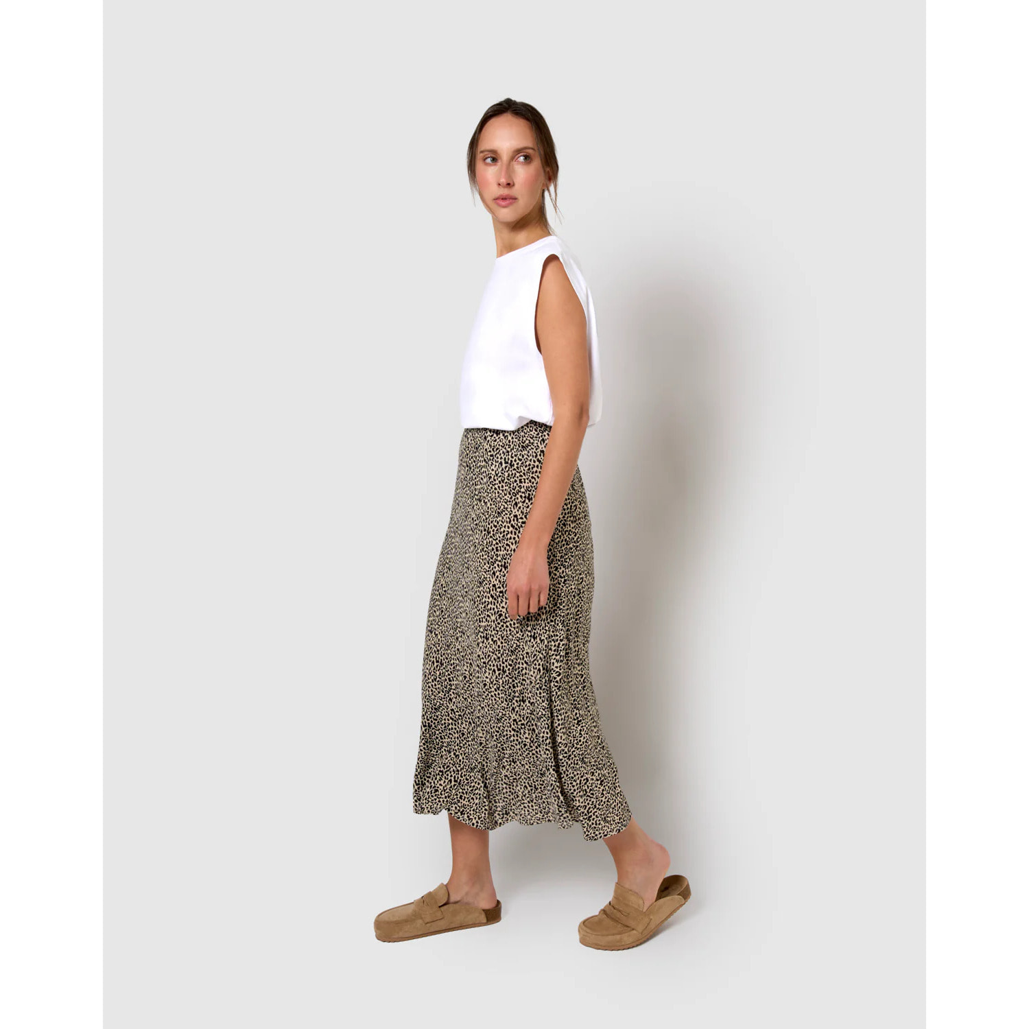 Falda midi bambula detalles plisados lira beige