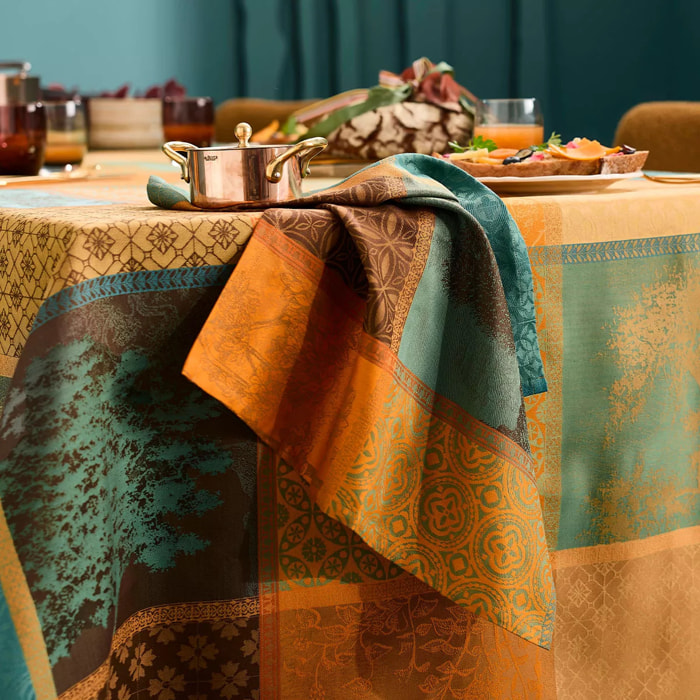 Serviette pur coton 220 g/m² motif jacquard vert brun Mille trees foret