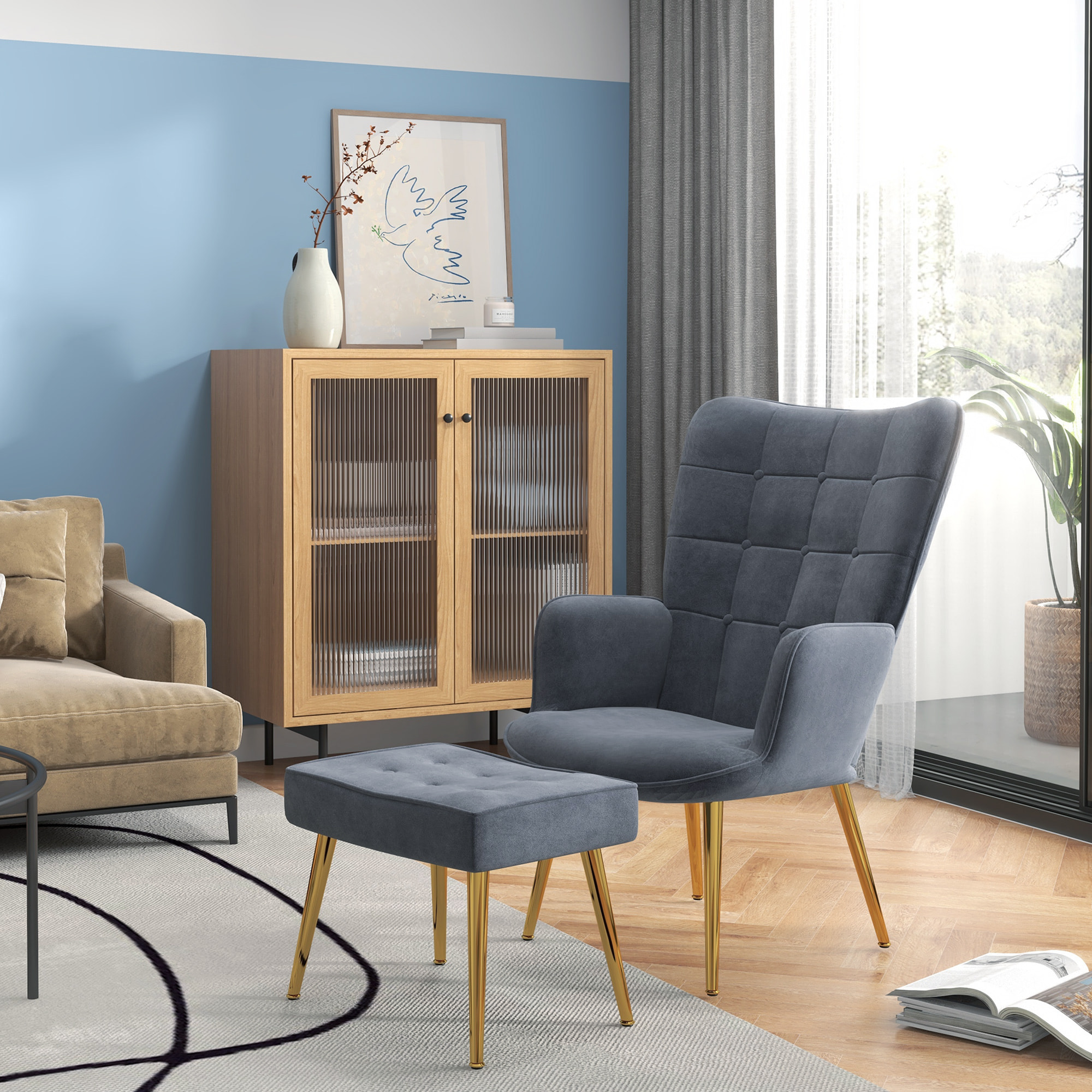 Fauteuil design à oreilles avec repose-pieds métal doré velours gris