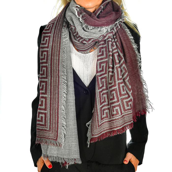 Foulard sciarpa con design greche doppio colletto modal e lana. Made in Italy.
