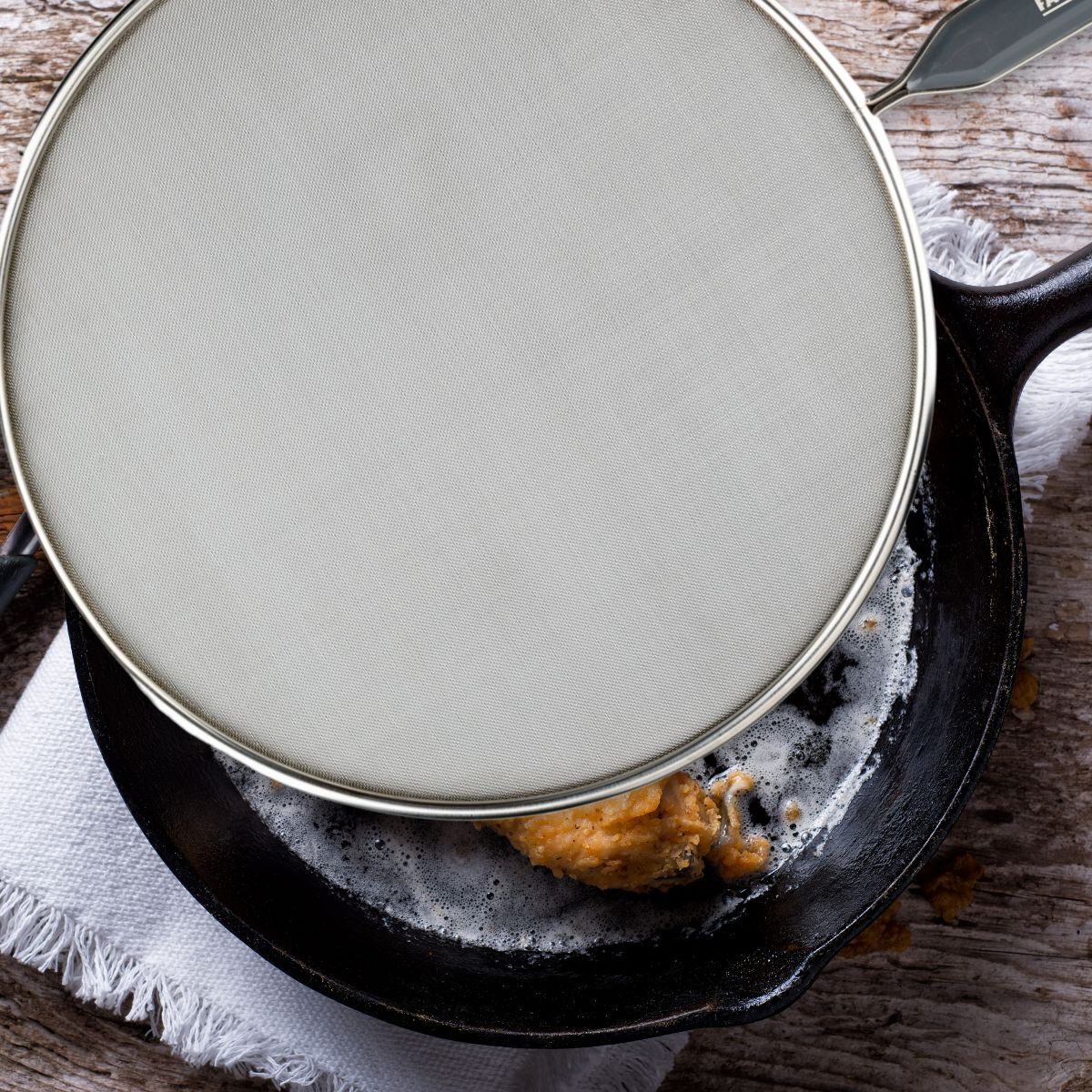 Couvercle anti projection 28 cm Fackelmann Basic