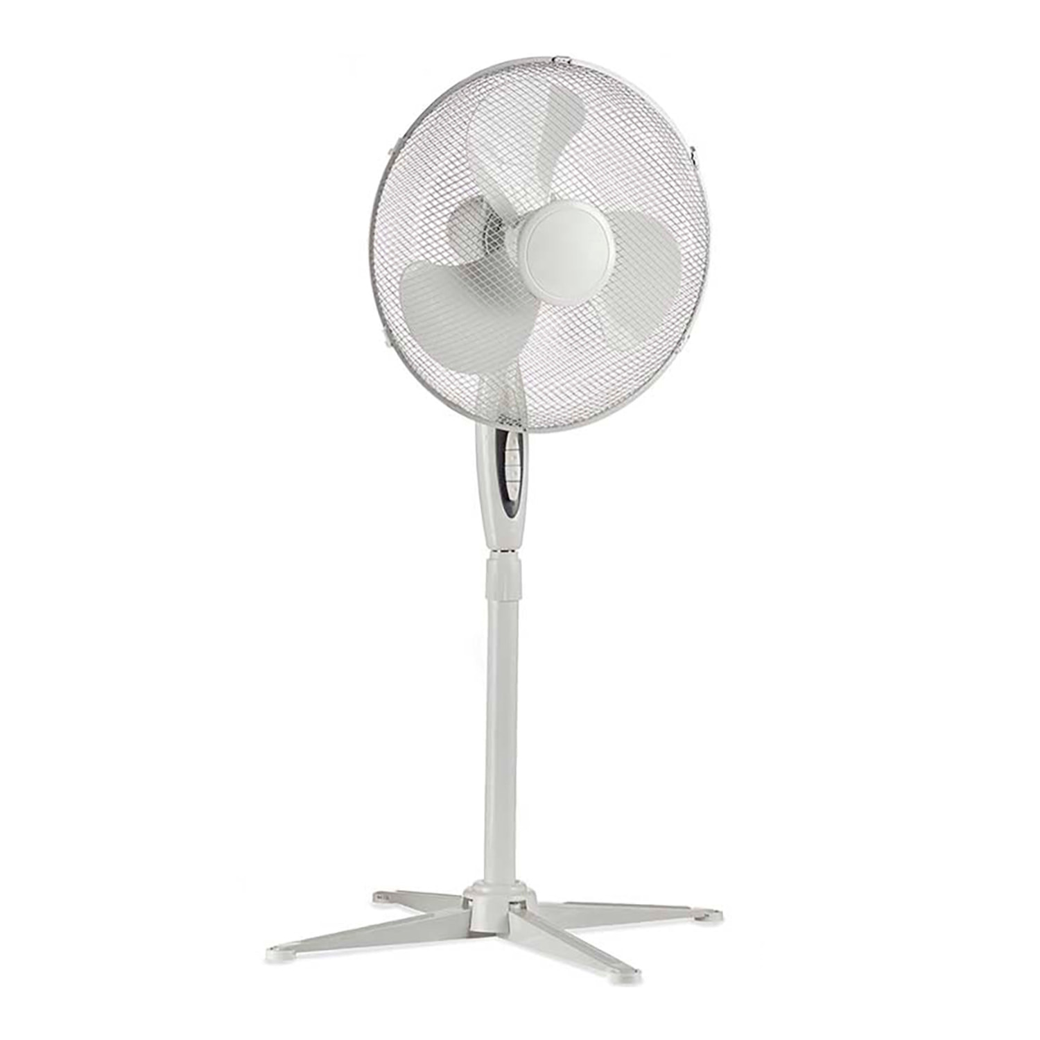 Ventilador de pie con 180º de oscilación. 45W de potencia y 3 velocidades.