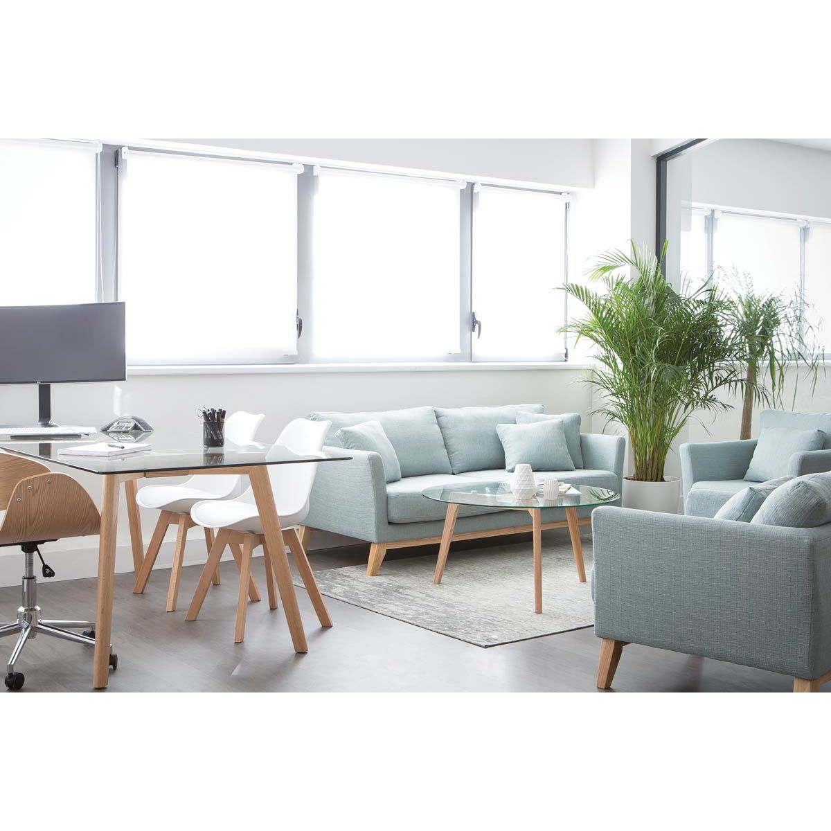 Chaises scandinaves gris et bois clair massif (lot de 4) PAULINE