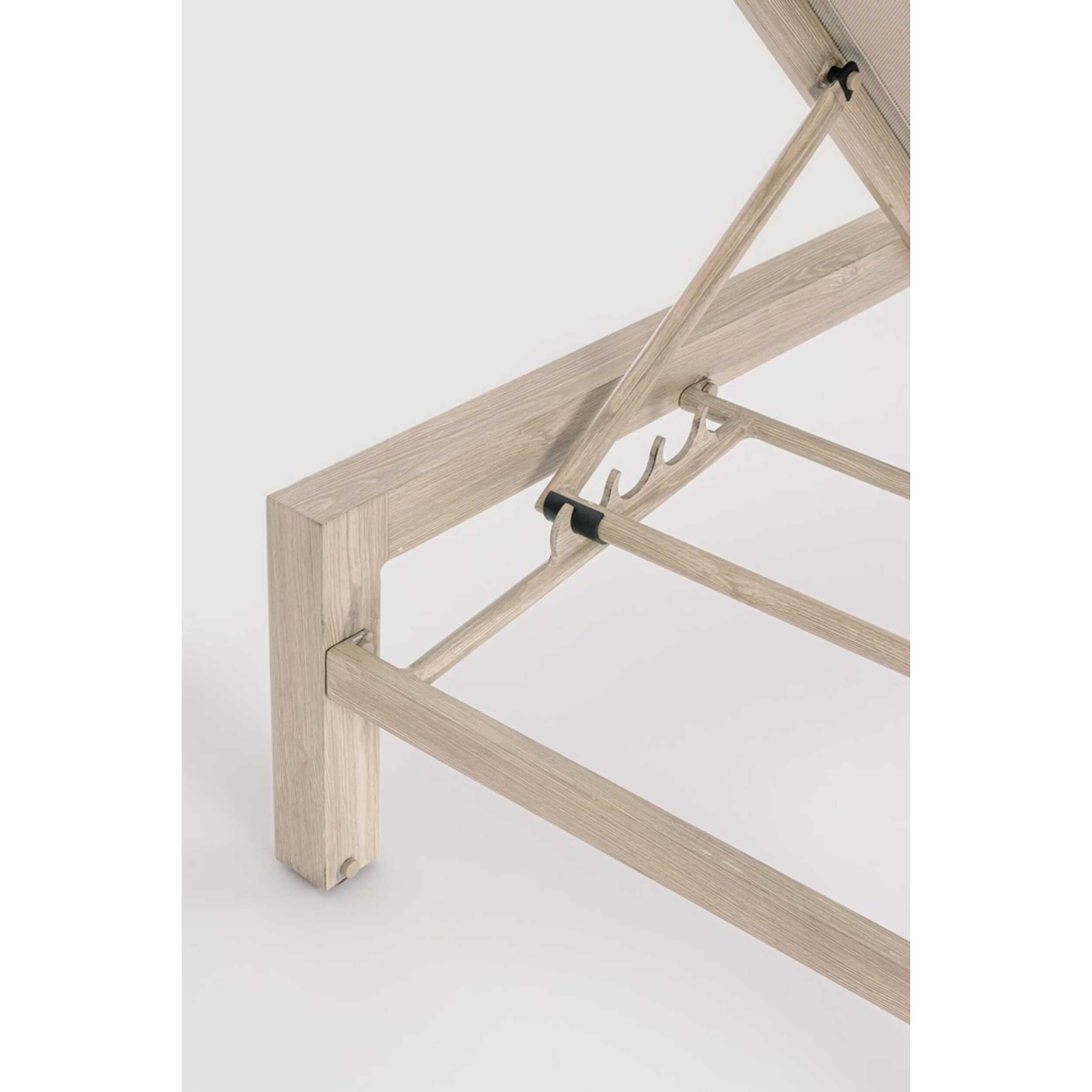 Lettino da giardino SKIPPER NEW con ruote, struttura in alluminio effetto legno chiaro e textilene