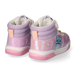 Zapatilla deportiva infantil suela ligera con luces "Stitch"