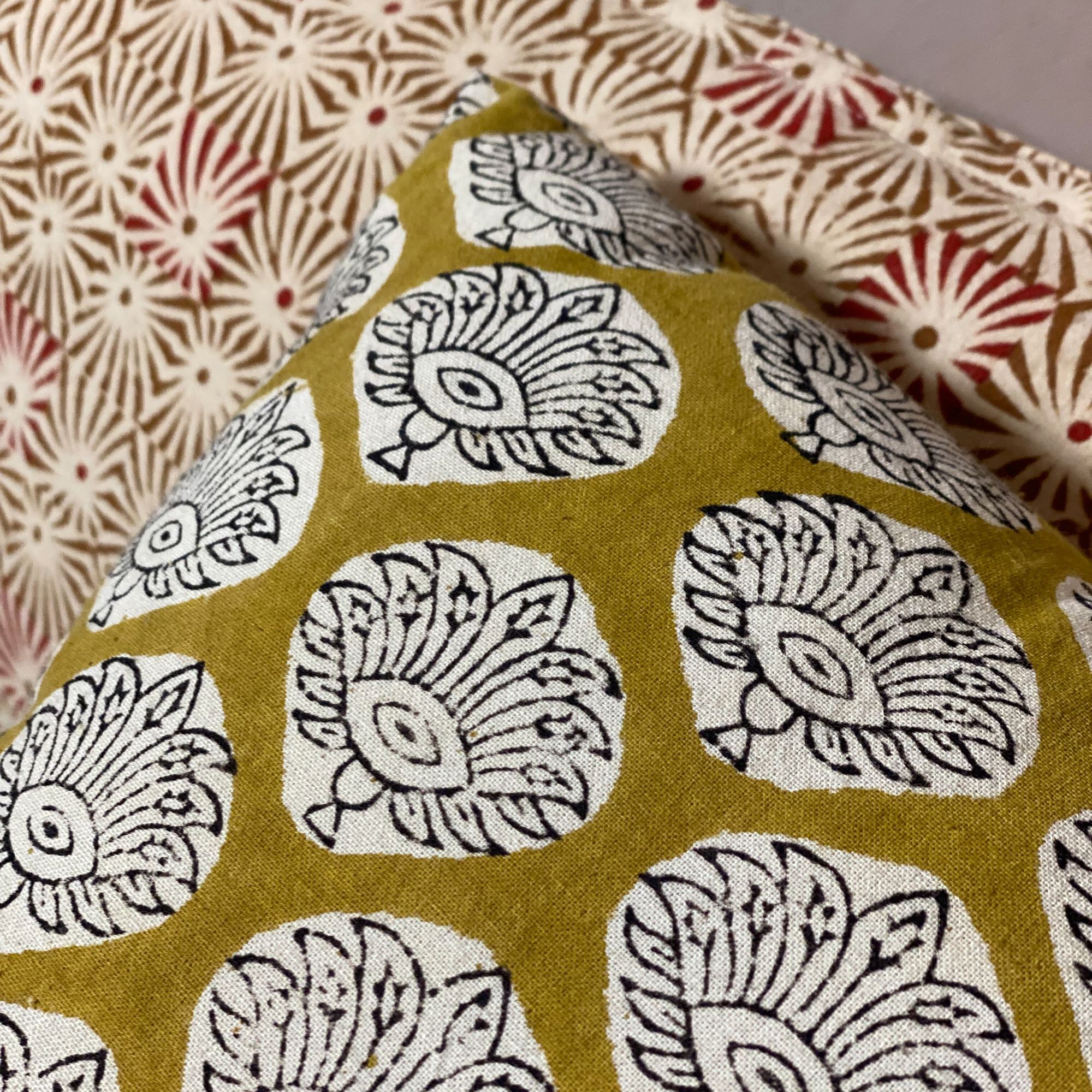Coussin en coton jaune 40cm ALILA