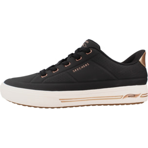 Sneakers De  Mujer 190222s Arch Fit Arcade Synchronize Negro